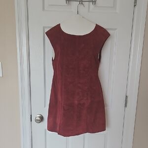 Elegant Burgundy Sleeveless Dress